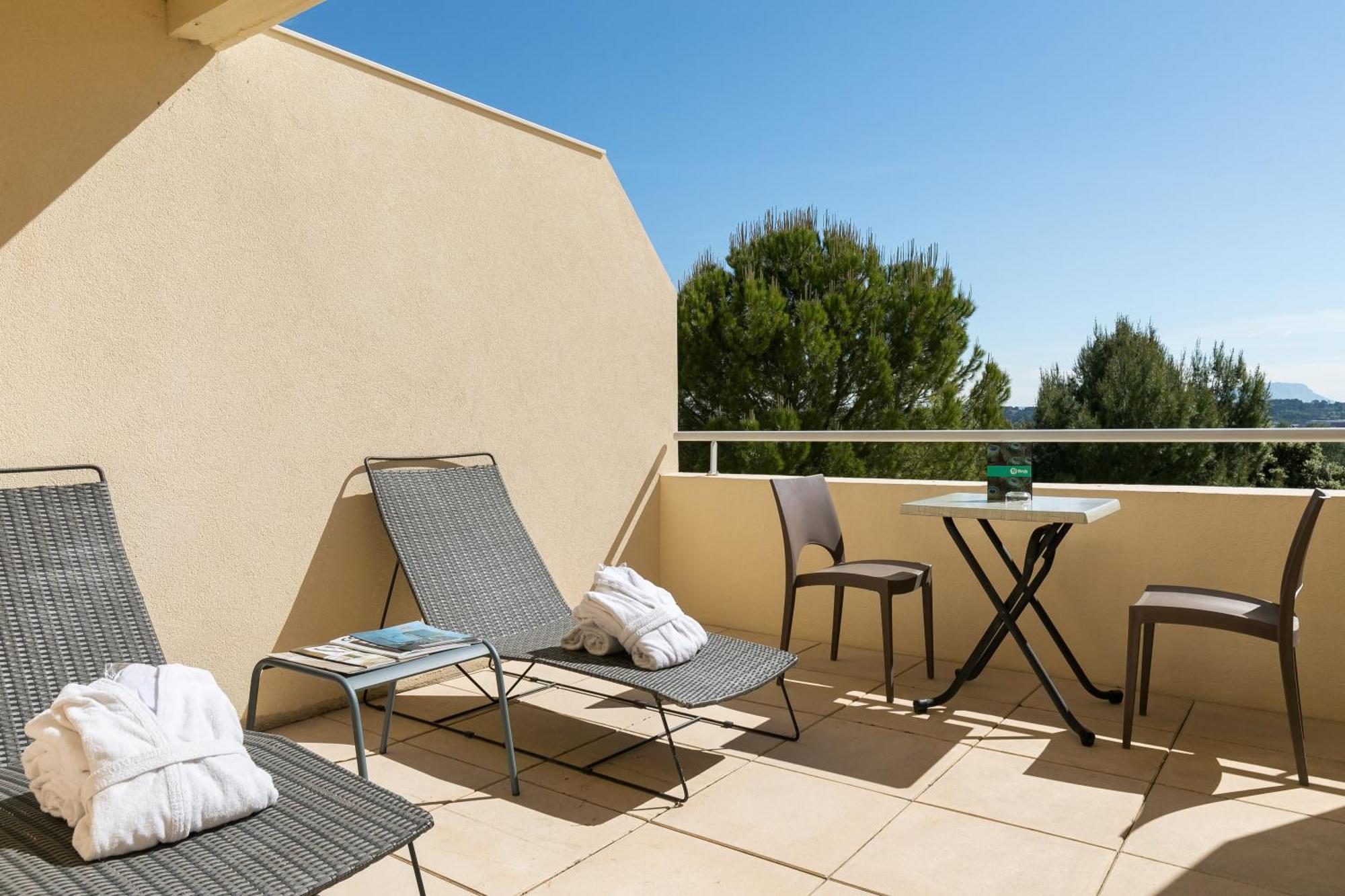 Hotel Birdy By Happyculture Aix-en-Provence Exteriör bild